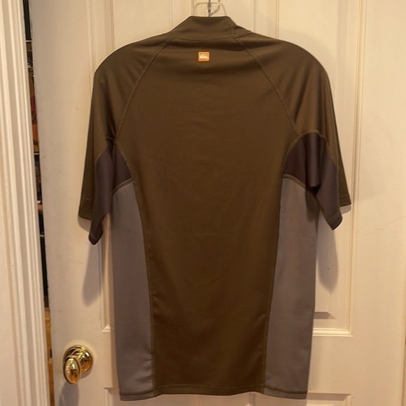 Quicksilver 🔥sale🔥⭐️ shirt - Picture 4 of 7